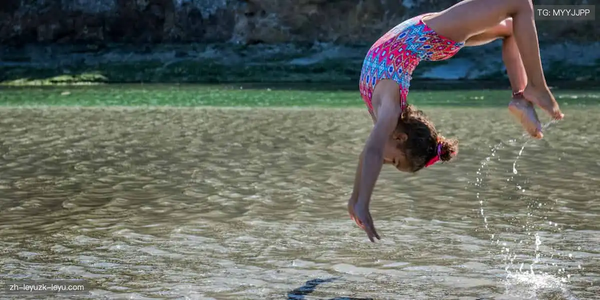 冠军同款，即刻拥有！🏅👕 体育周边，让你离偶像更近一步！